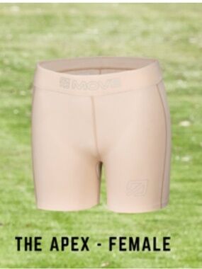The Apex High-Rise Bike Shorts in Nude Move